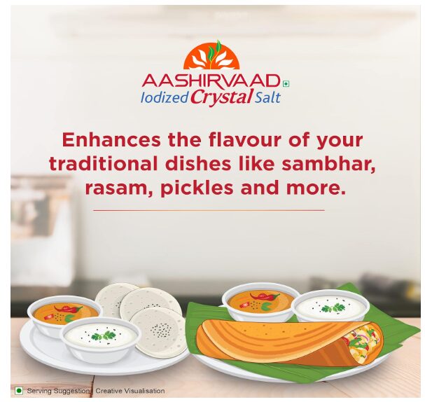 Aashirvaad Iodized Crystal Salt, Authentic Crystal Salt for Traditional Dishes, 1kg - Image 2