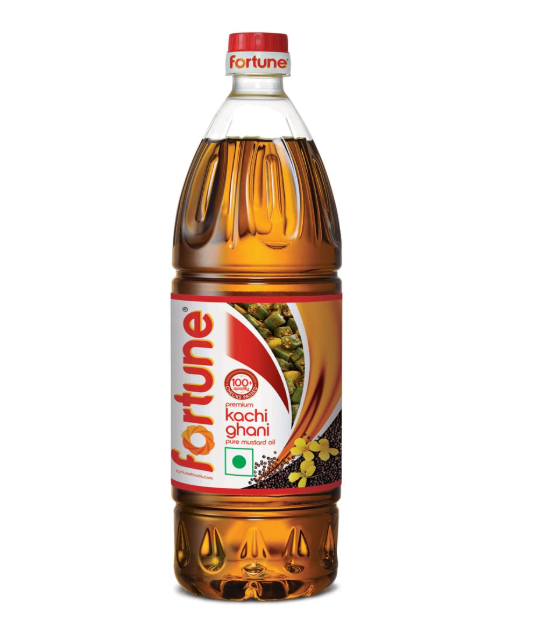 Fortune Premium Kachi Ghani Pure Mustard Oil, 910G PET Bottle (Weight May Vary)