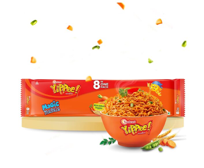 Sunfeast YiPPee! Magic Masala, Long, Non-Sticky Instant Noodles | With Real Vegetables 8 in 1 Pack 480g/560g (Weight may vary)