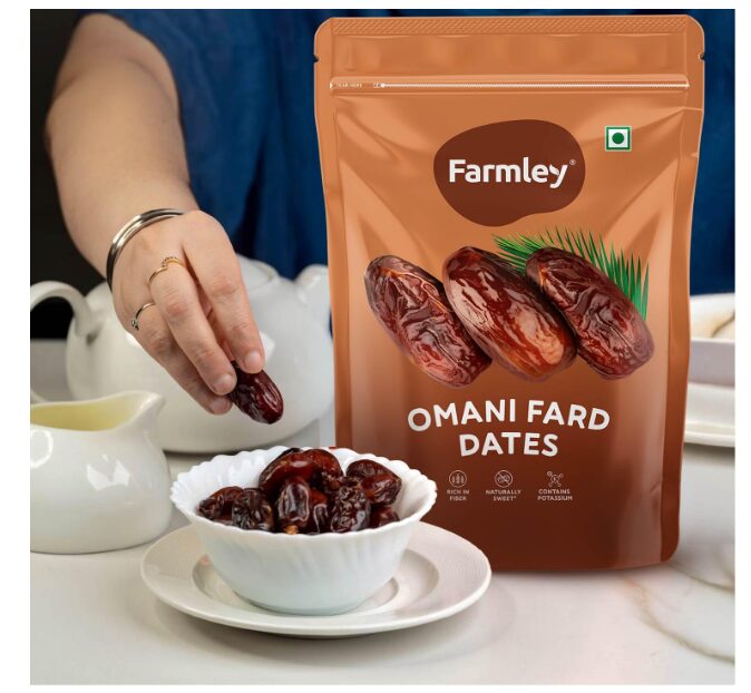 Farmley Omani Fard Dates/Khajur, 500 g | Healthy Snacks, Rich in Fibre, Naturally Sweet, Naturally Low-Fat Food