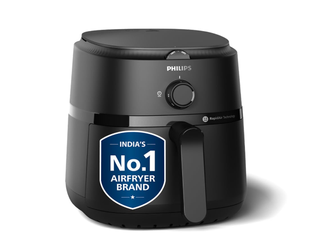 PHILIPS Air Fryer NA120/00, 4.2 Litre, Large uses up to 90% less fat, with Rapid Air Technology