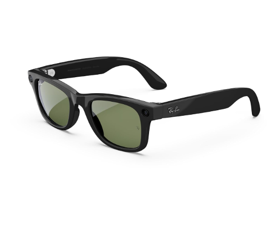 Ray-Ban Meta (Gen 1), Wayfarer, Shiny Black | Smart AI Glasses for Men, Women. 12 MP Ultra-Wide Camera, Open-Ear Speakers for Audio, Video Recording and Bluetooth. Green Lenses. Wearable Tech.
